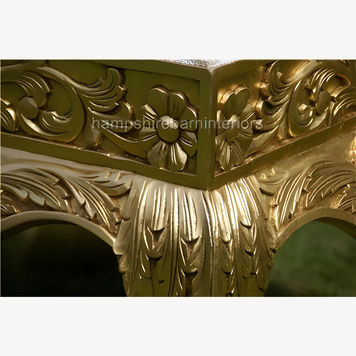 A Gold Leaf Heavily Carved Wedding Or Event Or Home Stool Ottoman Seat 5 - Hampshire Barn Interiors - A Gold Leaf Heavily Carved Wedding Or Event Or Home Stool / Ottoman Seat -