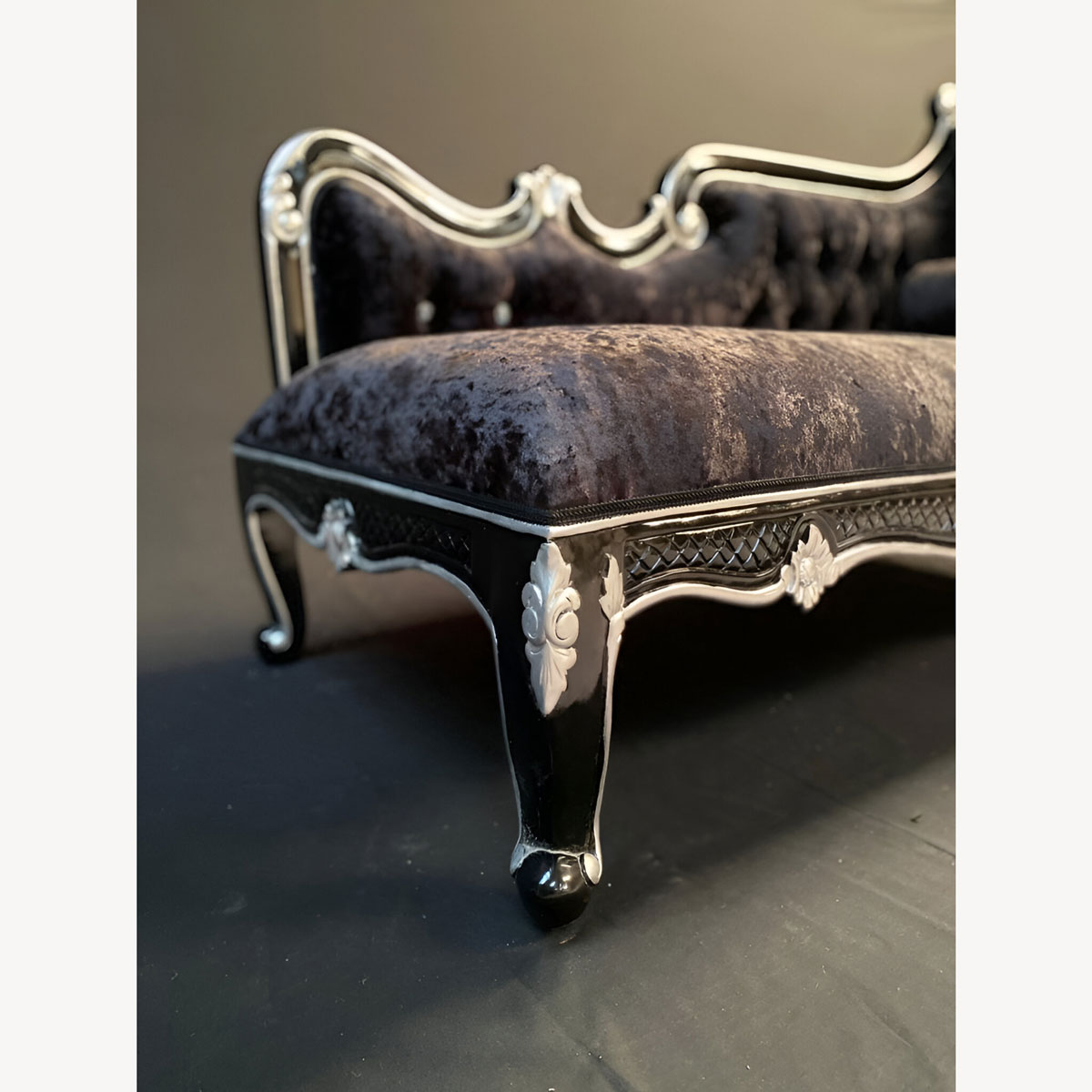 Armani Chaise Longue In Black With Silver Detailing And Blackberry Crushed Velvet Crystal Buttons Smaller Version 6 - Hampshire Barn Interiors - Armani Chaise Longue In Black With Silver Detailing And Blackberry Crushed Velvet Crystal Buttons Smaller Version -