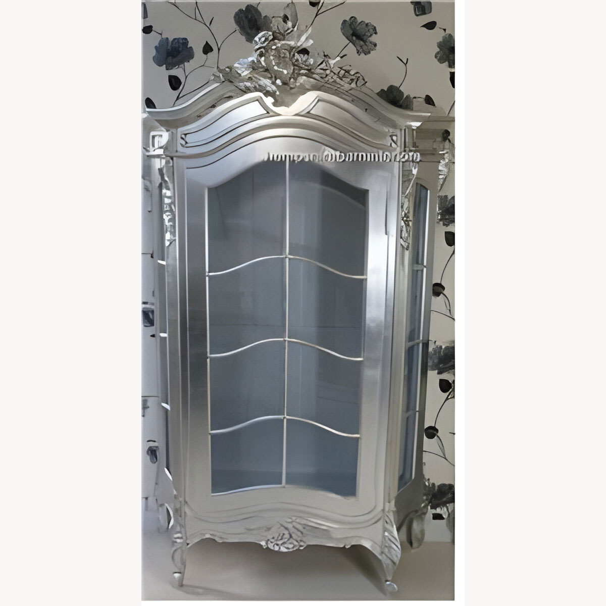 Ornate French Louis Style Carved Silver Leaf Display Cabinet Also In Antiqued Gold Leaf 1 - Hampshire Barn Interiors - Ornate French Louis Style Carved Silver Leaf Display Cabinet Also In Antiqued Gold Leaf -